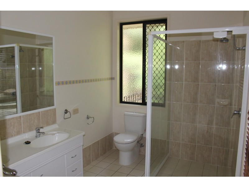 34 Nankin Street, Fig Tree Pocket QLD 4069