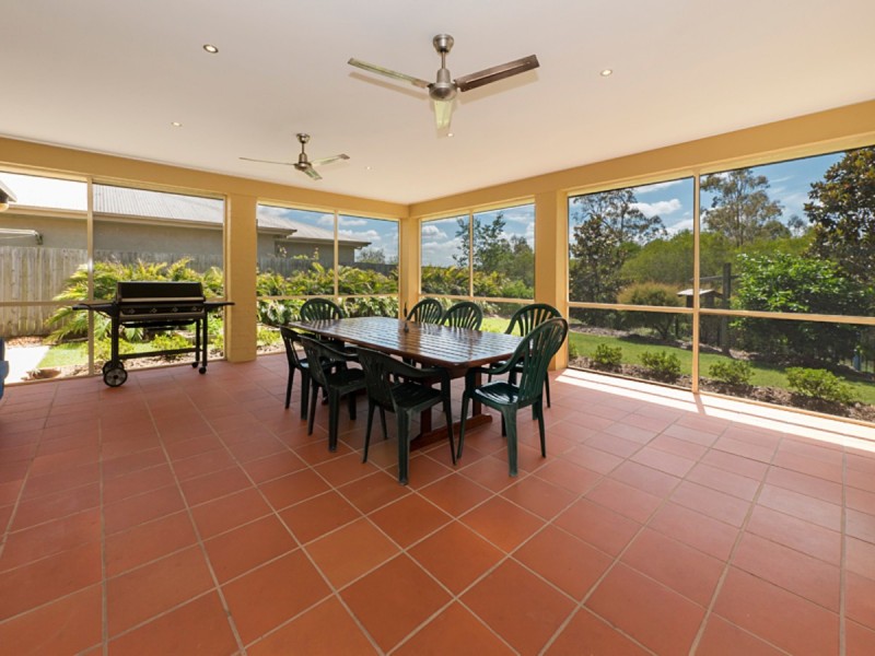 7 Tulipwood Place, Moggill QLD 4070