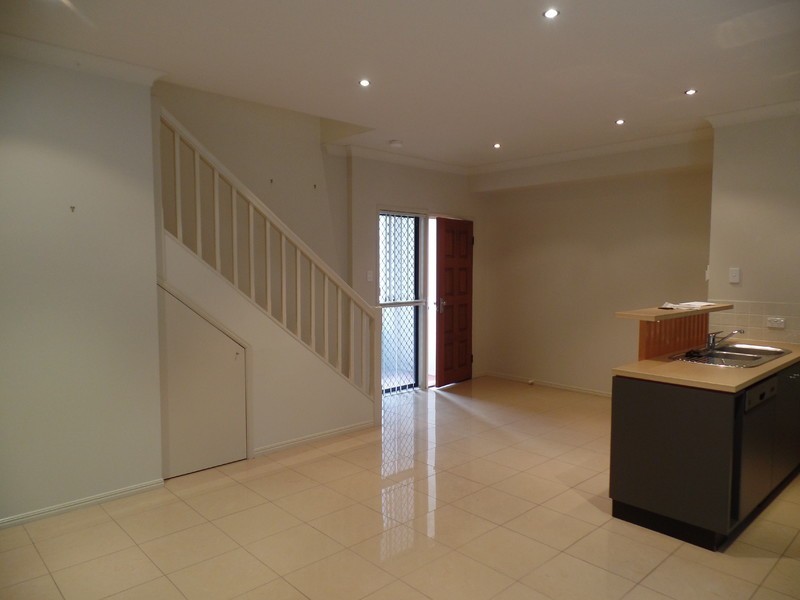 3/39 Elizabeth Street, Toowong QLD 4066