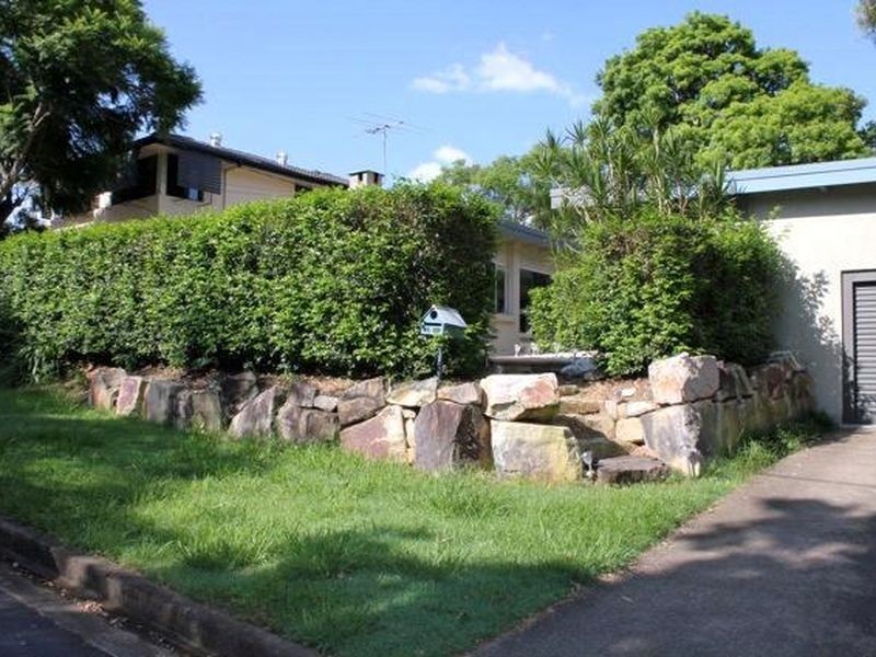 16 Nearco Street, Fig Tree Pocket QLD 4069