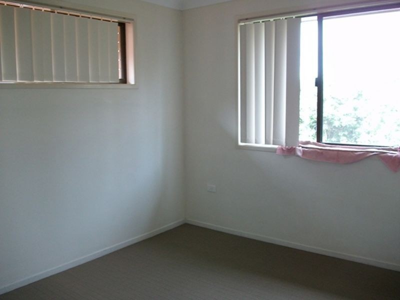 60 Disraeli Street, Indooroopilly QLD 4068