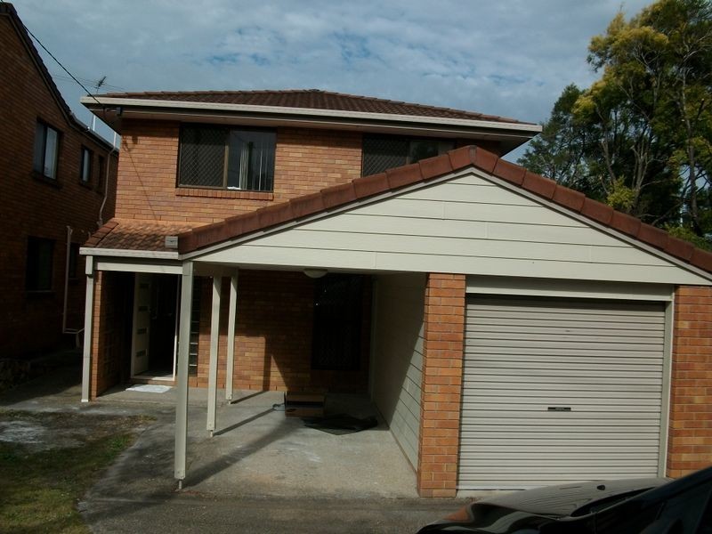 60 Disraeli Street, Indooroopilly QLD 4068