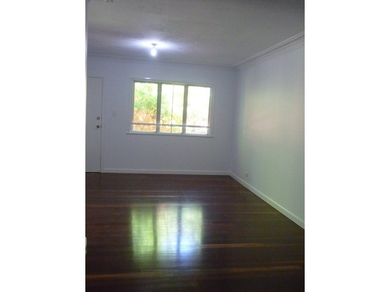 2/159 Sir Fred Schonell Drive, St Lucia QLD 4067