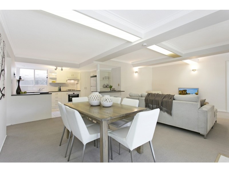 2/55 Douglas Street, St Lucia QLD 4067