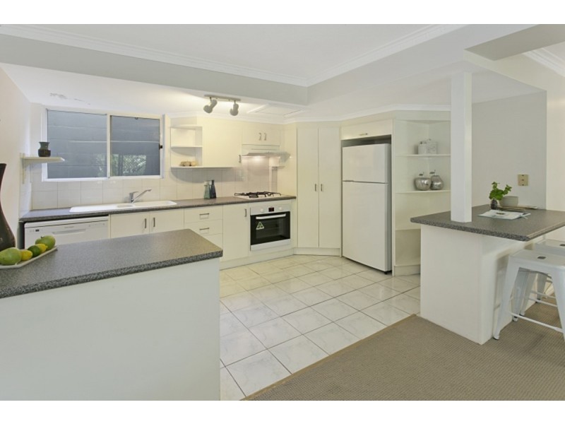 2/55 Douglas Street, St Lucia QLD 4067