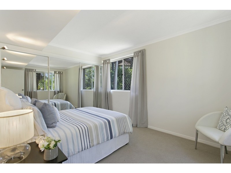 2/55 Douglas Street, St Lucia QLD 4067