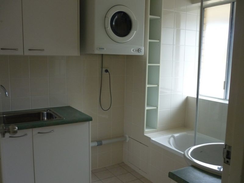 6/160 Central Avenue, Indooroopilly QLD 4068