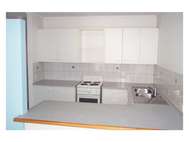 9/104 Gailey Road, St Lucia QLD 4067