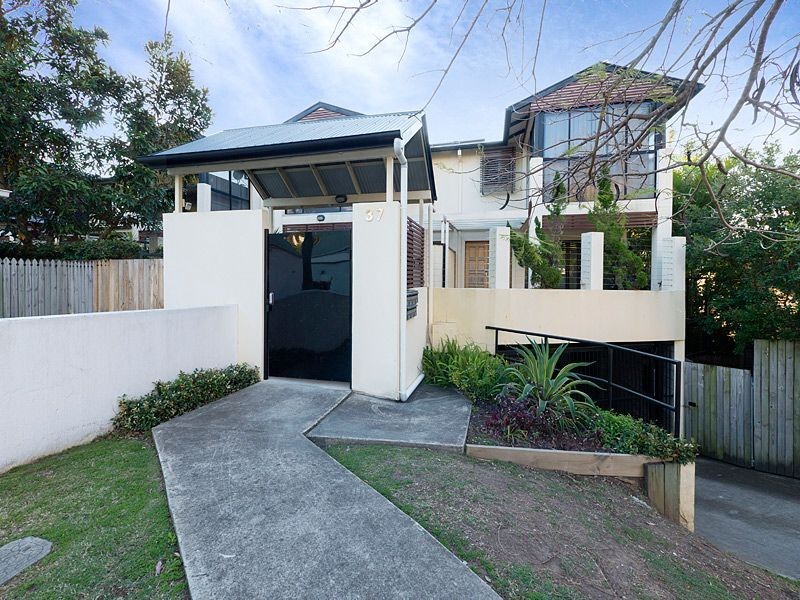5/37 Sandford Street, St Lucia QLD 4067