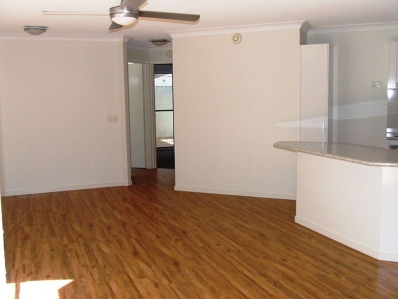 5/212-214 Sir Fred Schonell Drive, St Lucia QLD 4067
