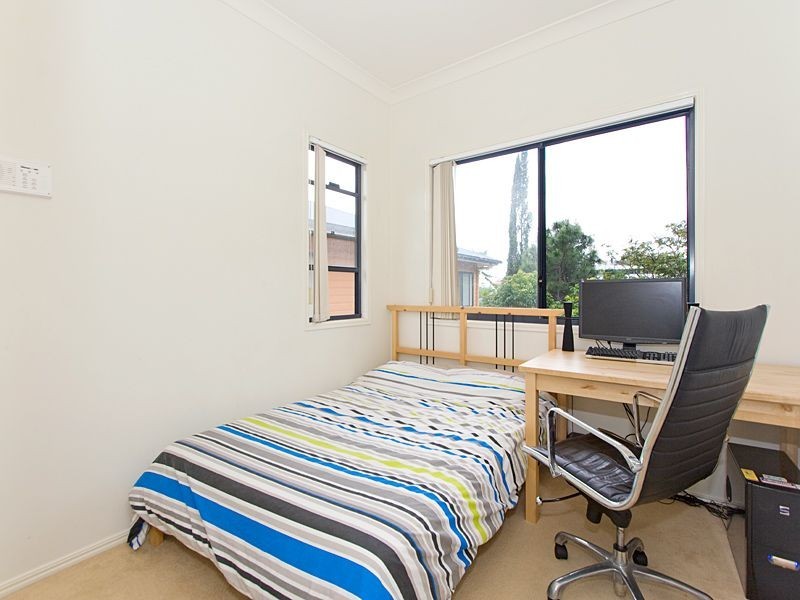 6/10 Montrose Road, Taringa QLD 4068