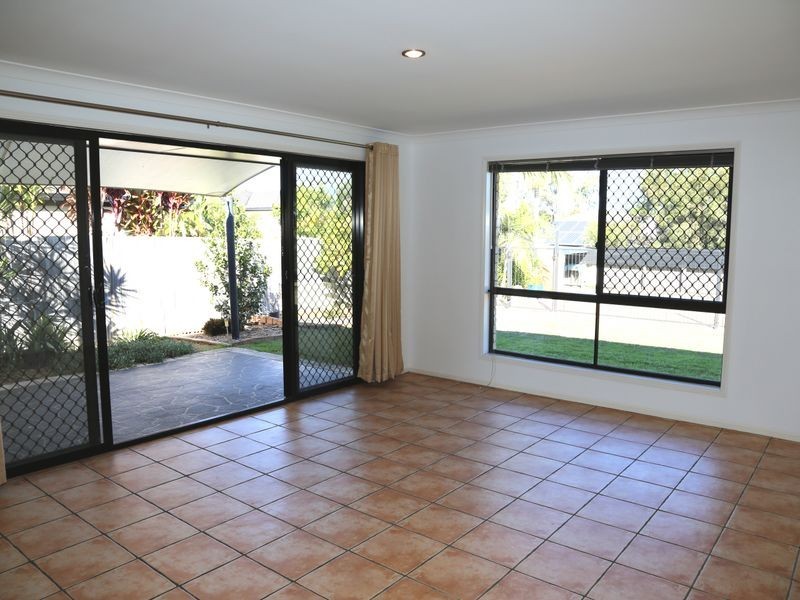 12 Glenwood Place, Moggill QLD 4070