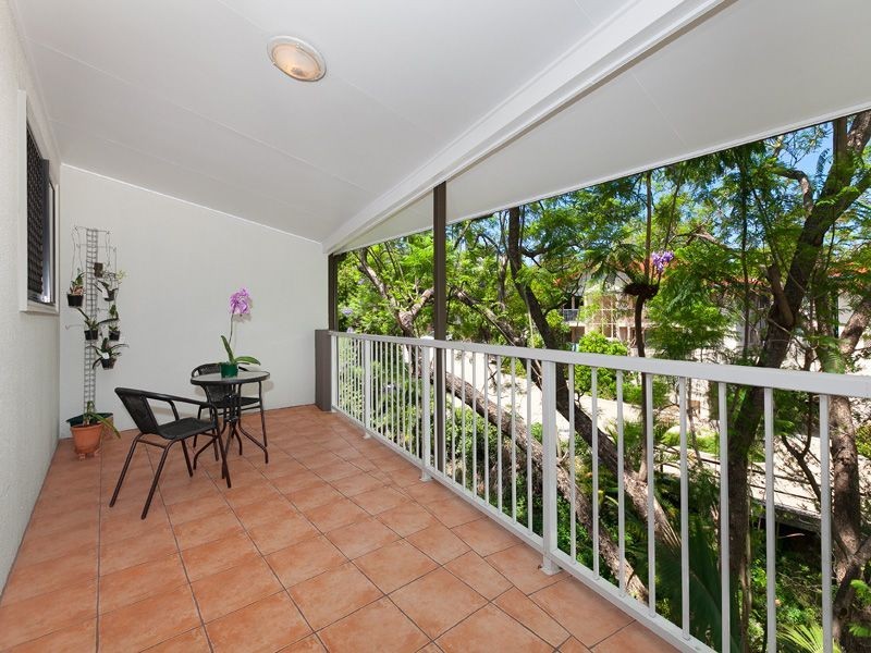 15/27 Campbell Street, Toowong QLD 4066