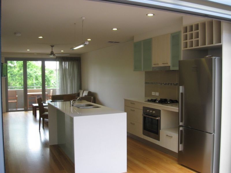 61 Douglas Street, St Lucia QLD 4067