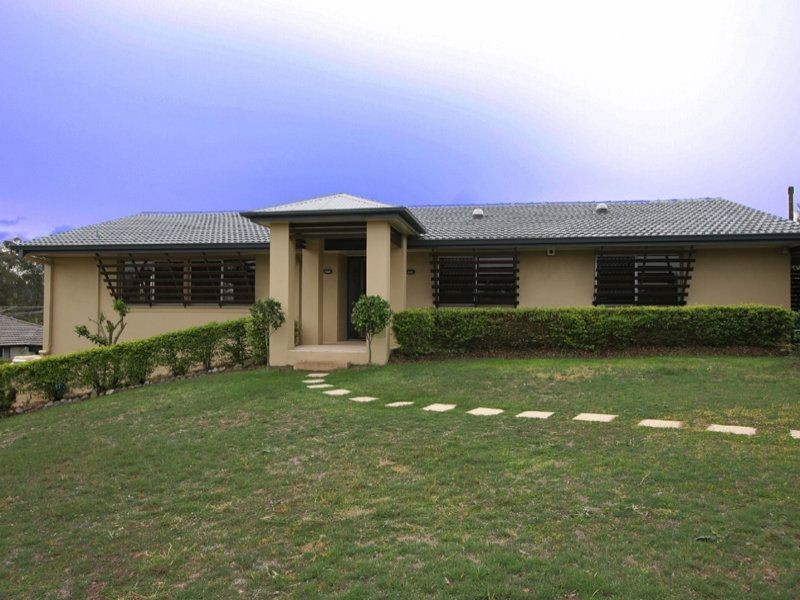 1 Cadiz Street, Indooroopilly QLD 4068