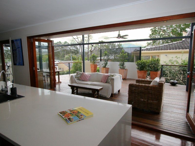 1 Cadiz Street, Indooroopilly QLD 4068