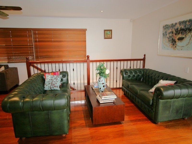 1 Cadiz Street, Indooroopilly QLD 4068