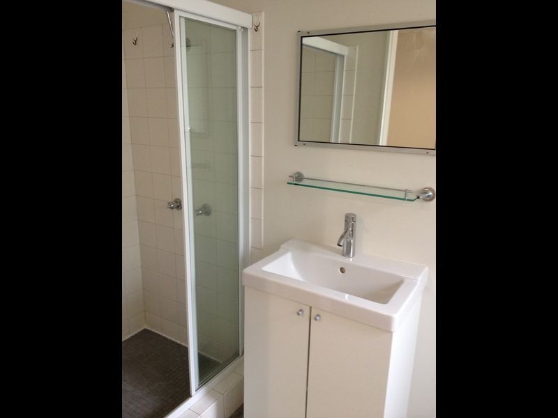 3/33 Highview Terrace, St Lucia QLD 4067