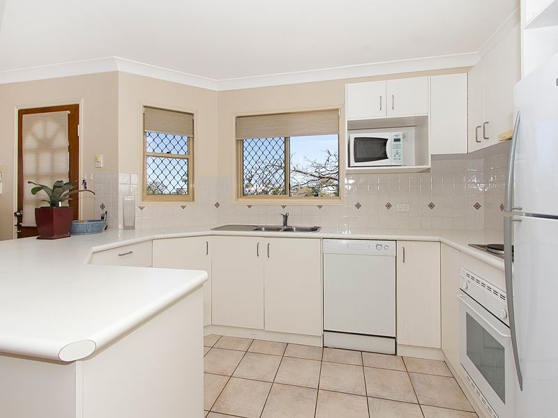 1/30 Rennie Street, Indooroopilly QLD 4068