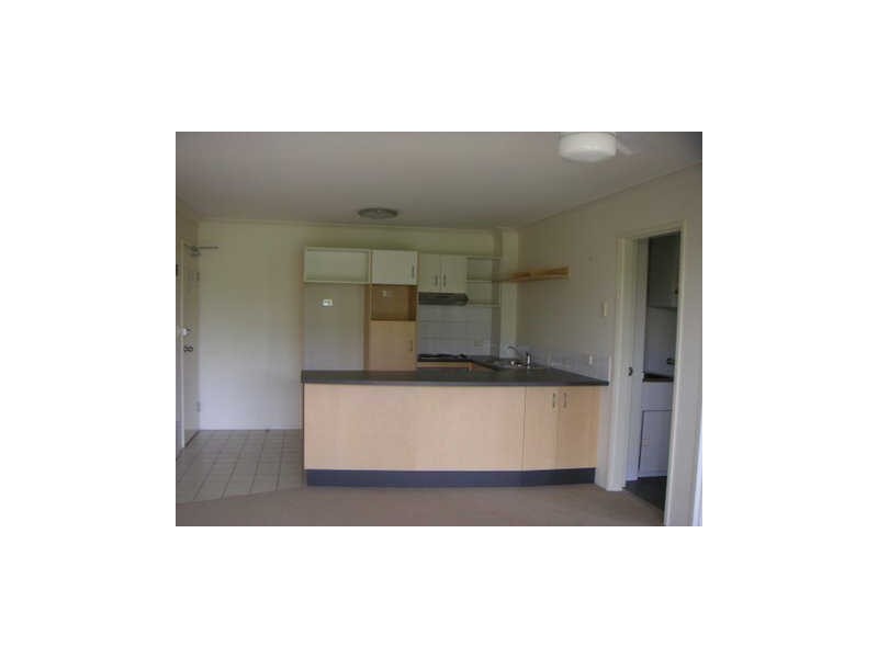 24/300 Sir Fred Schonell Drive, St Lucia QLD 4067