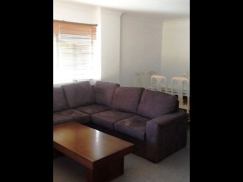 8/93 Sherwood Road, Toowong QLD 4066
