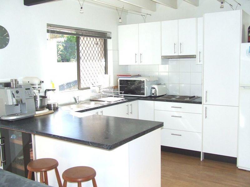 3/29 Clarence Road, Indooroopilly QLD 4068