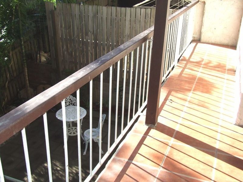 3/29 Clarence Road, Indooroopilly QLD 4068