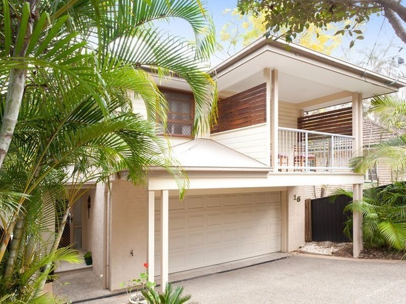 16 Oxford Terrace, Taringa QLD 4068