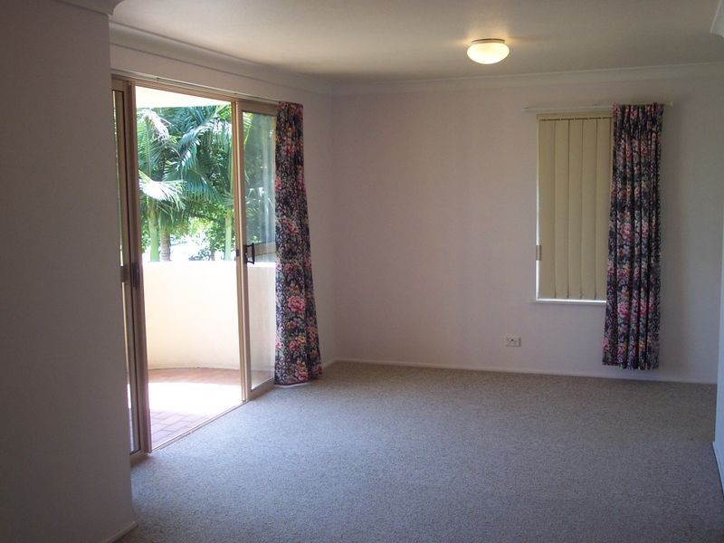 1/18 Cecil Street, Indooroopilly QLD 4068