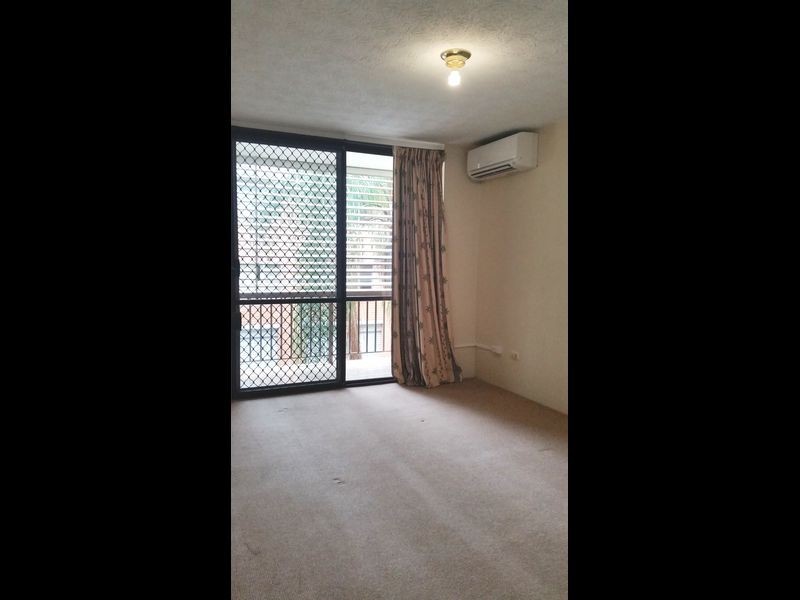2/12 Brasted Street, Taringa QLD 4068