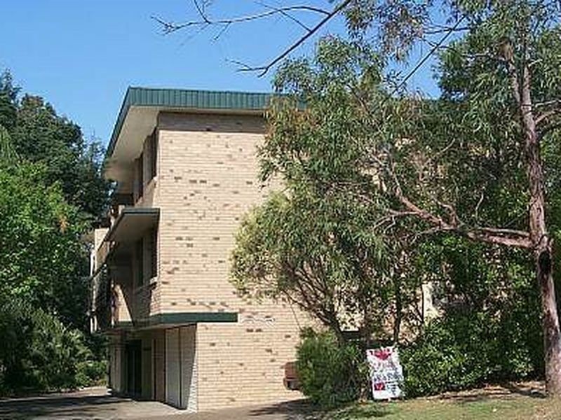 2/12 Brasted Street, Taringa QLD 4068