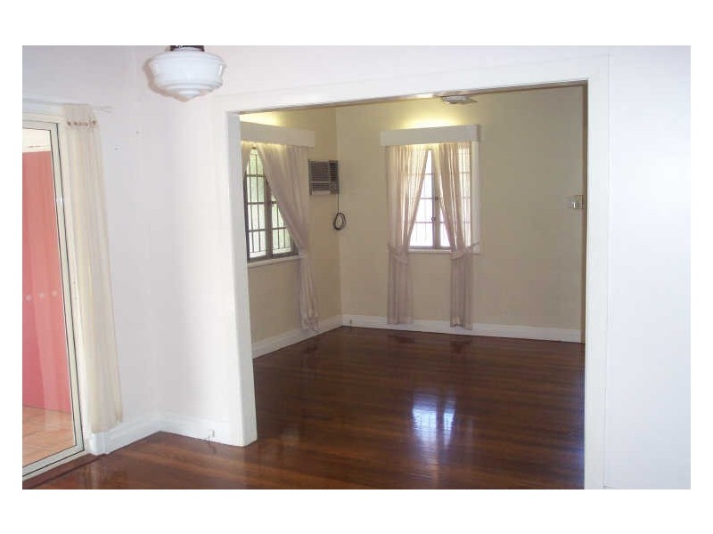 134 Taringa Parade, Indooroopilly QLD 4068