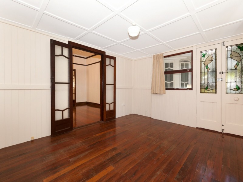 9 Sleath Street, Toowong QLD 4066