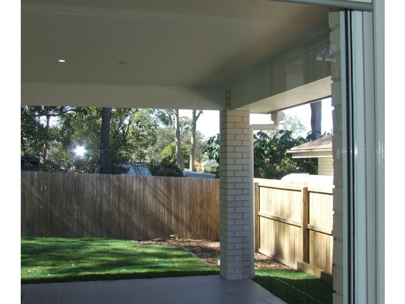 9 Knightsbridge Street, Oxley QLD 4075