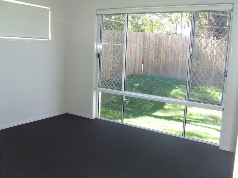 9 Knightsbridge Street, Oxley QLD 4075