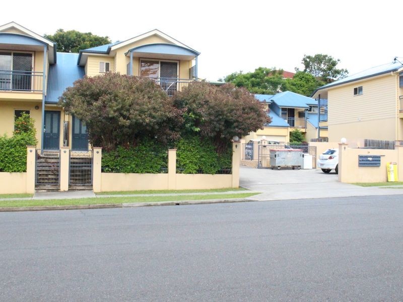 8/24 Brisbane Street, St Lucia QLD 4067