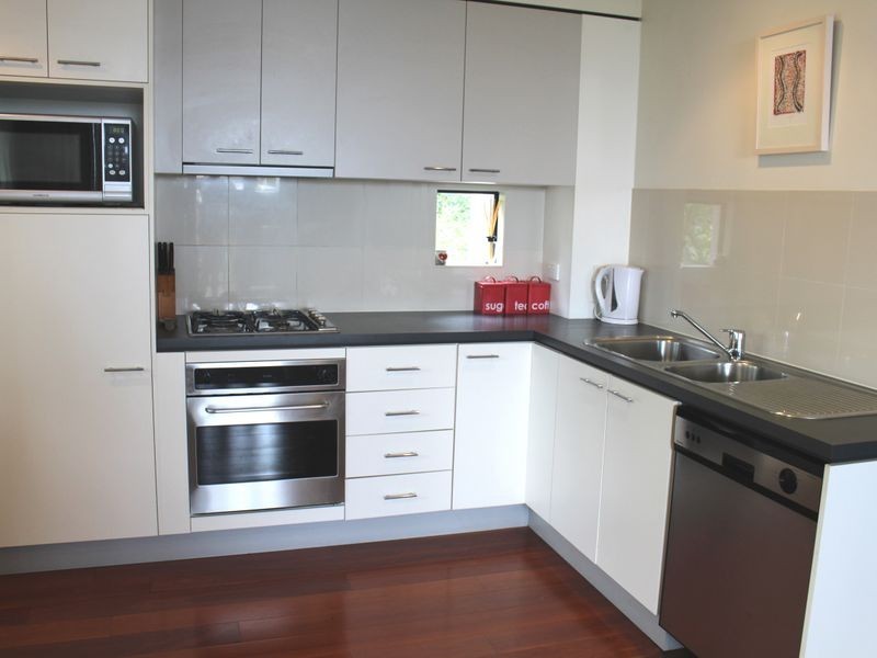 21/26 Holland Street, Toowong QLD 4066