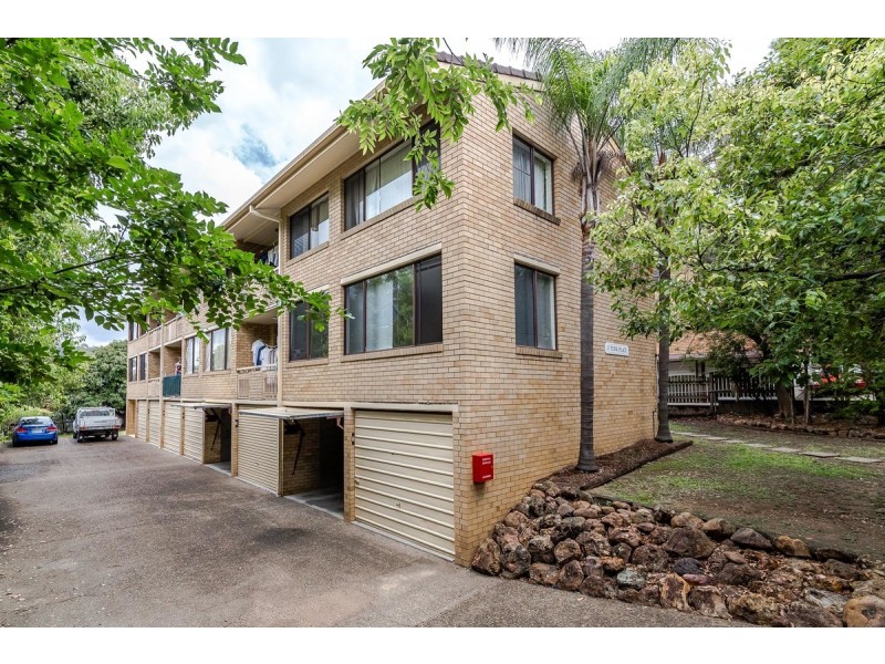 2/17 York Street, Indooroopilly QLD 4068