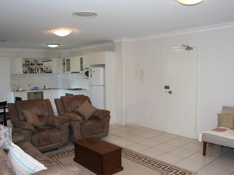 10/207 Moggill Road, Taringa QLD 4068