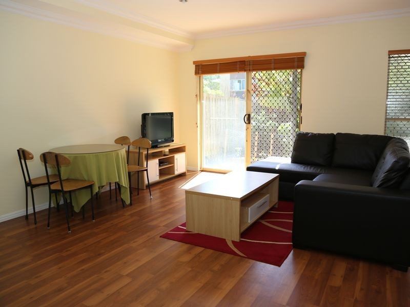 5/24 Brisbane Street, St Lucia QLD 4067