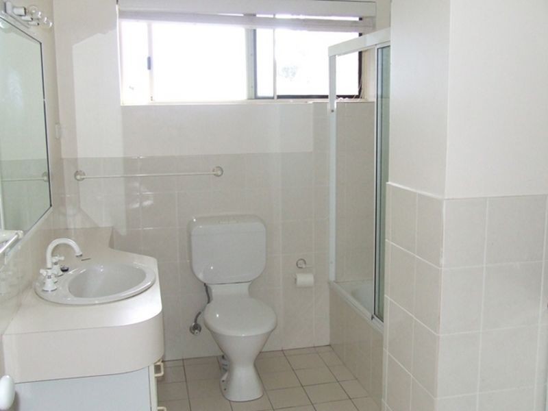 4/1 Sundridge Street, Taringa QLD 4068