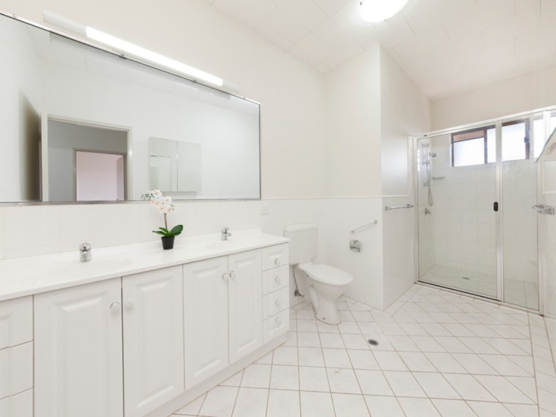 112A/32 Swann Road, Taringa QLD 4068