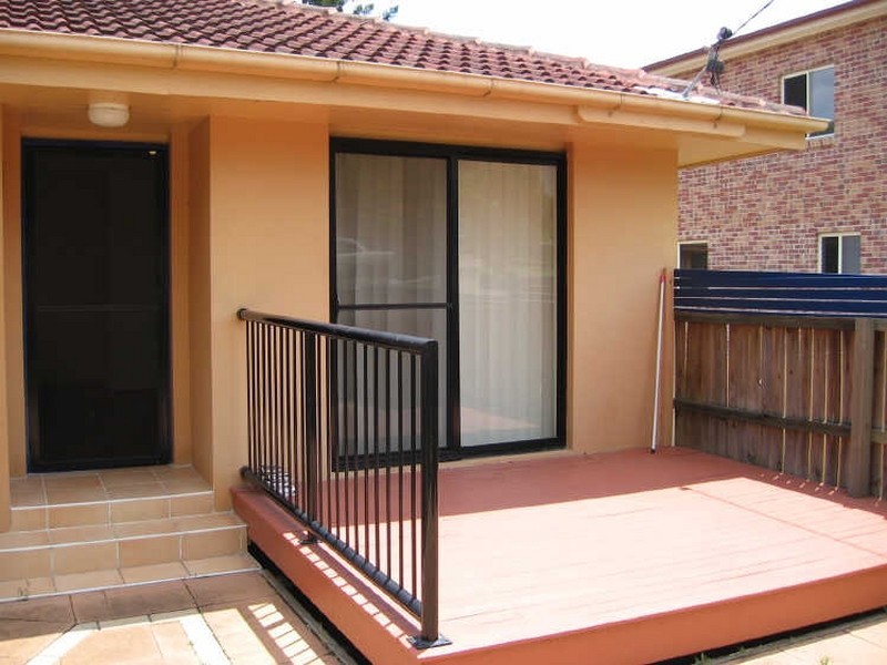 1/39 Salisbury Street, Indooroopilly QLD 4068