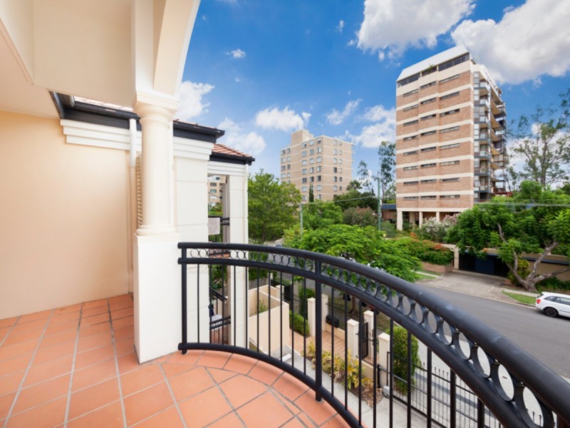 5/127 Macquarie Street, St Lucia QLD 4067