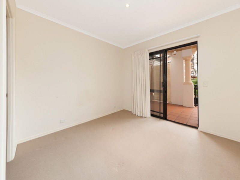 5/127 Macquarie Street, St Lucia QLD 4067