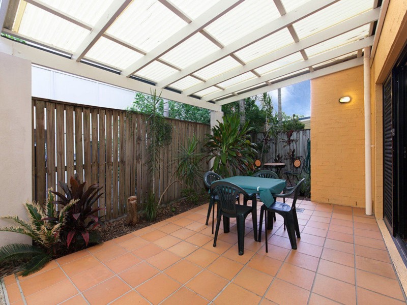 5/122 Central Avenue, Indooroopilly QLD 4068