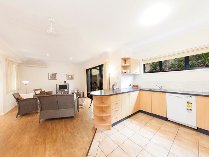 5/122 Central Avenue, Indooroopilly QLD 4068
