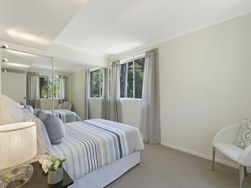 2/55 Douglas Street, St Lucia QLD 4067