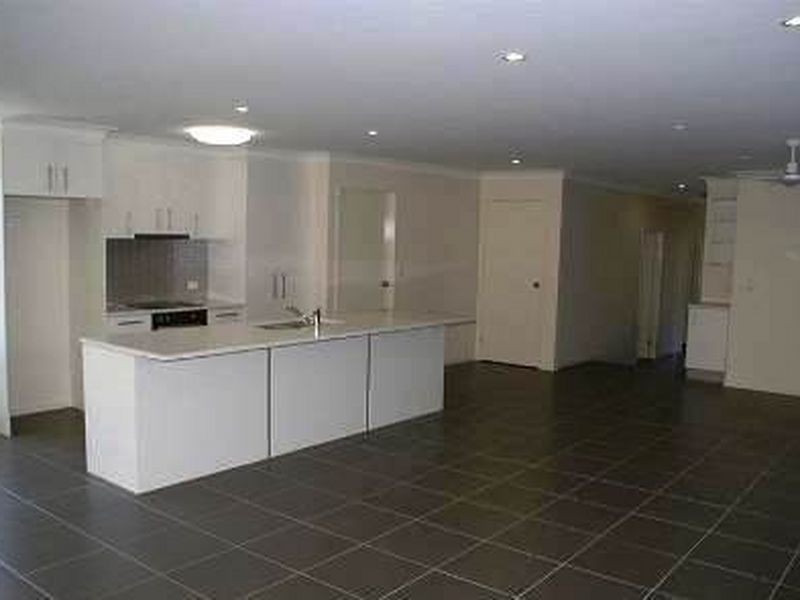 102 Boundary Road, Indooroopilly QLD 4068