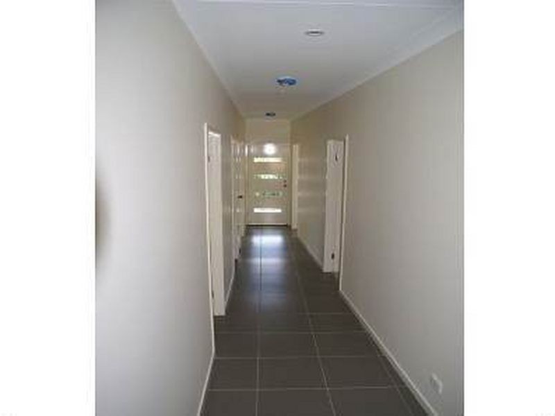 102 Boundary Road, Indooroopilly QLD 4068